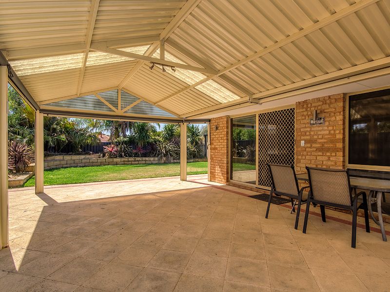 35 Jubilee Drive, Waikiki, WA 6169