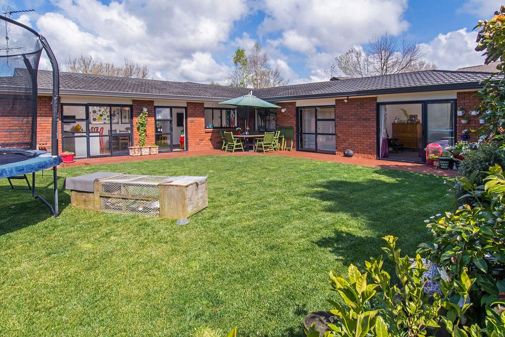 10 Merino Avenue, Somerville, Manukau City
