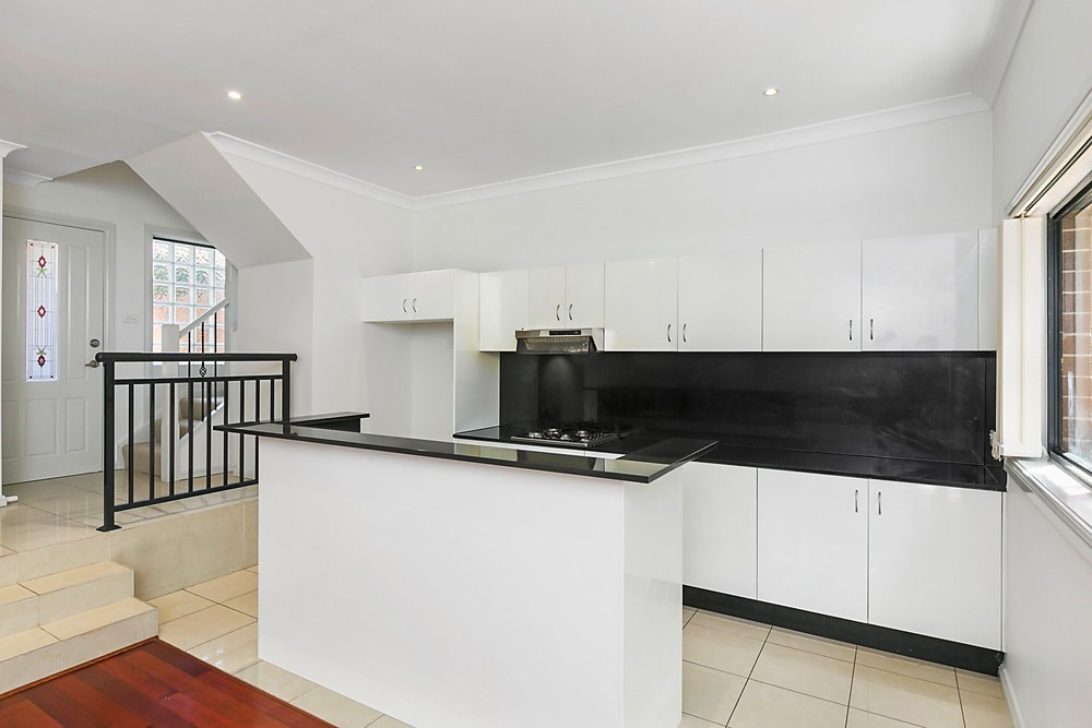 15/7-11 Webb Avenue, Hornsby, NSW 2077