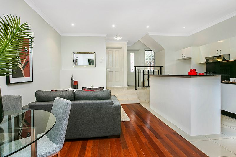 7-11 Webb Avenue, Hornsby NSW 2077