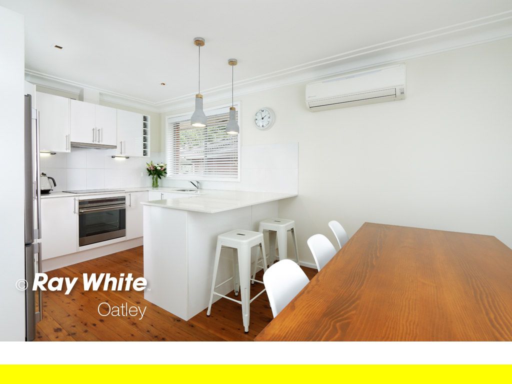 12 David Place, Peakhurst, NSW 2210