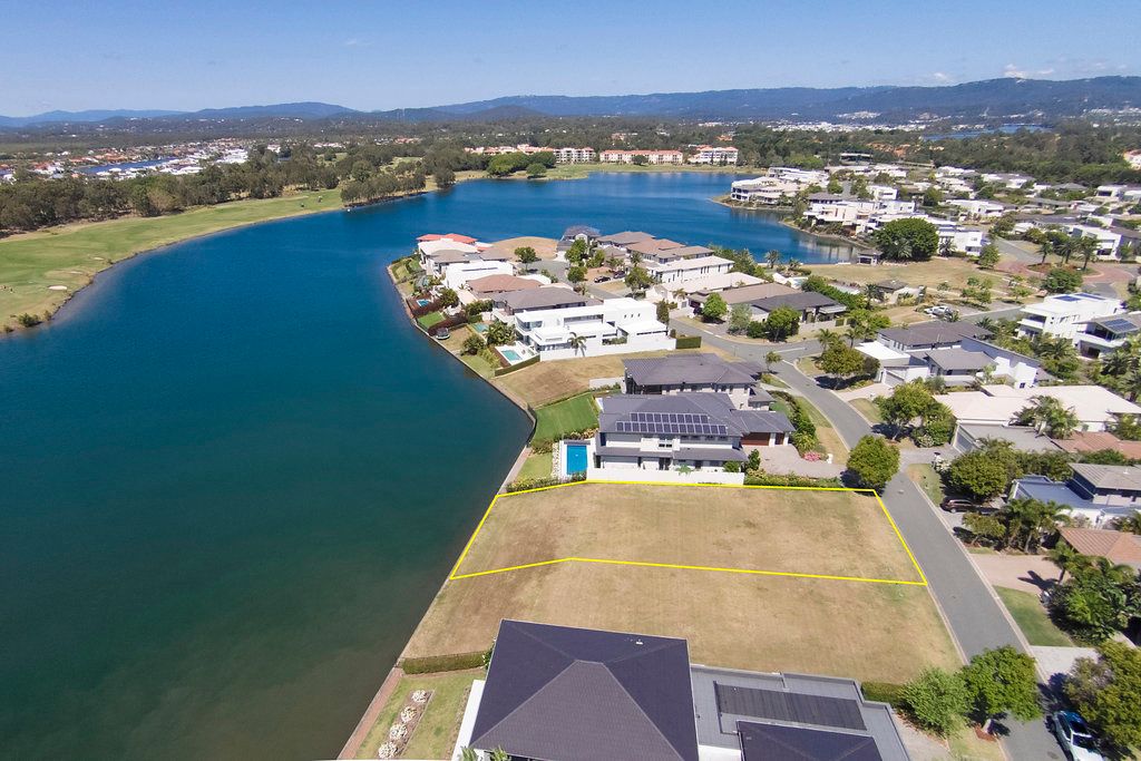 6182 Bolsena Circuit, Hope Island, QLD 4212