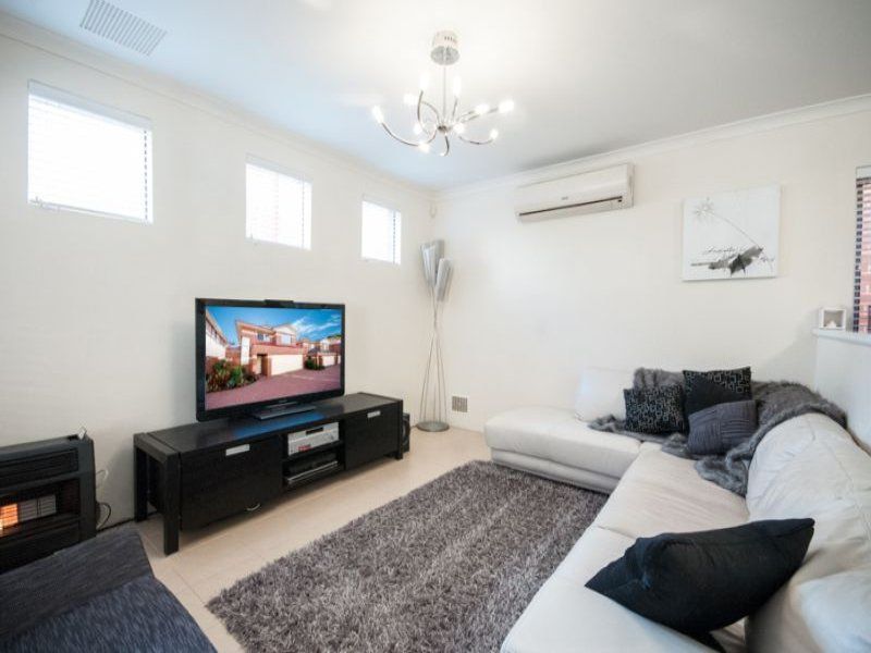 8/12 Forster Avenue, Lathlain, WA 6100
