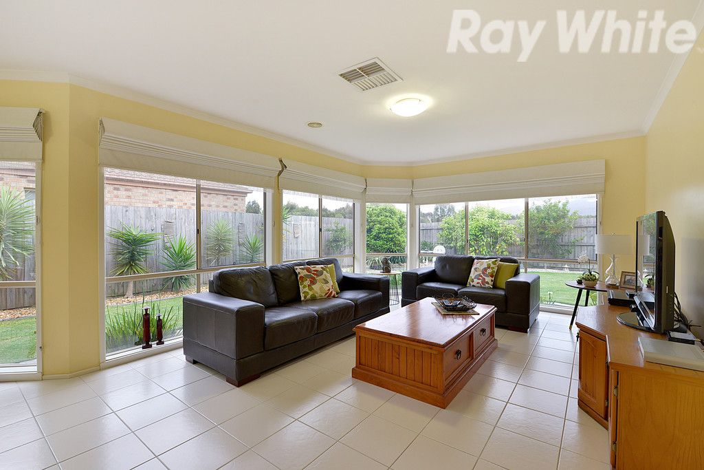 98 Fairway Drive, Rowville, VIC 3178