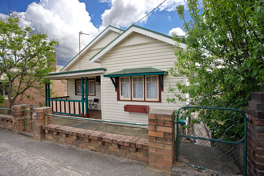106 Mort Street, Lithgow NSW 2790