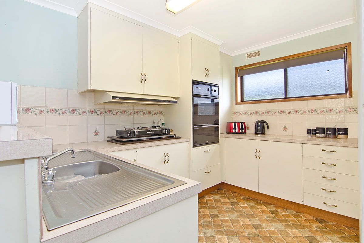 4 Amaroo Court, Warrnambool, VIC 3280