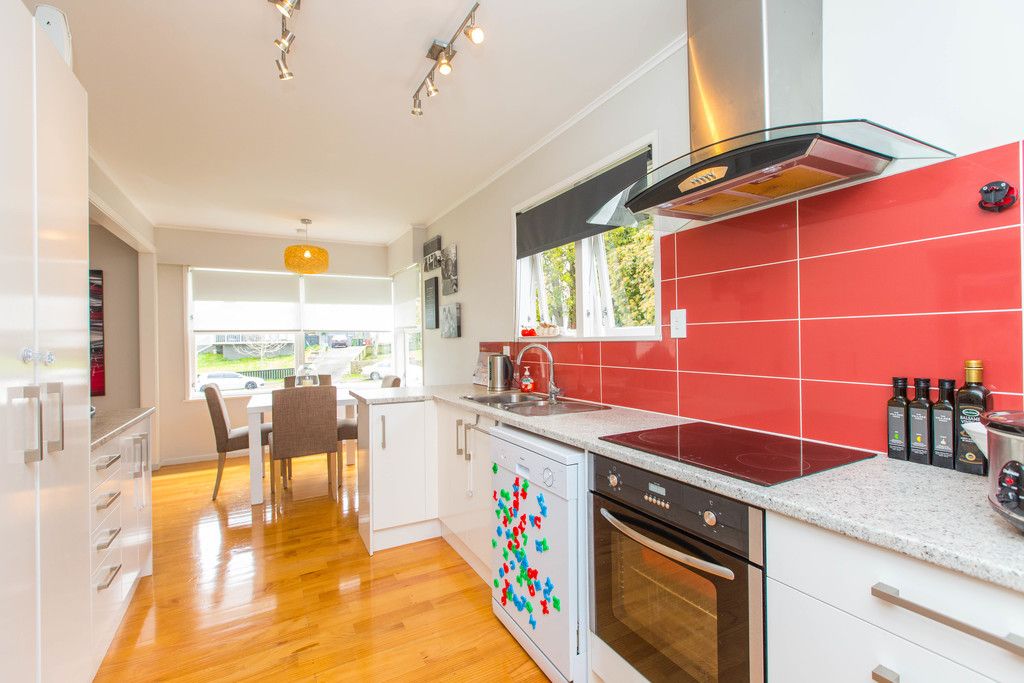 5 Rainbow Place, Manurewa, Manukau City