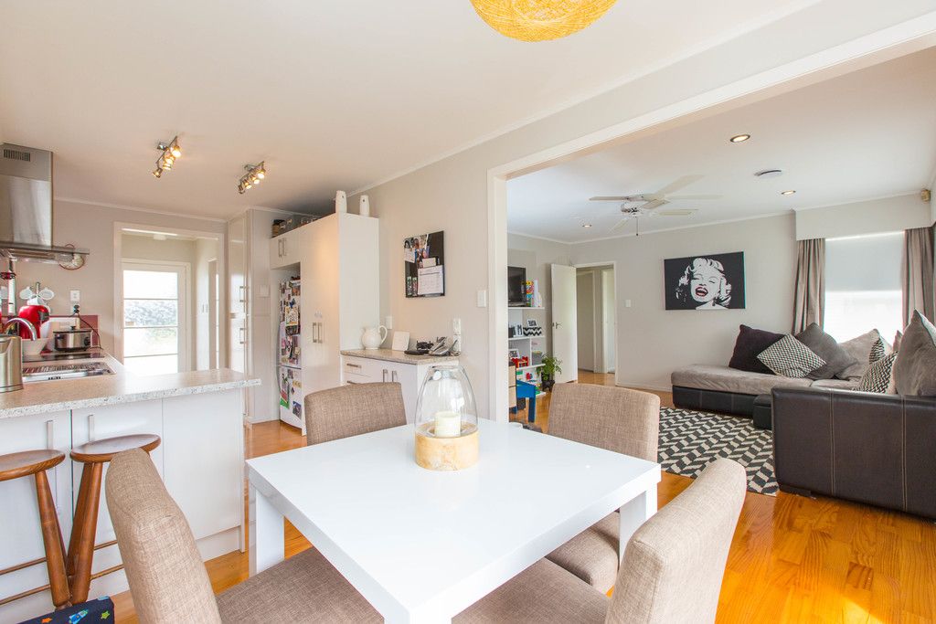 5 Rainbow Place, Manurewa, Manukau City