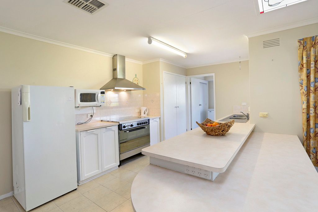 21 Smeaton Close, Lara, VIC 3212