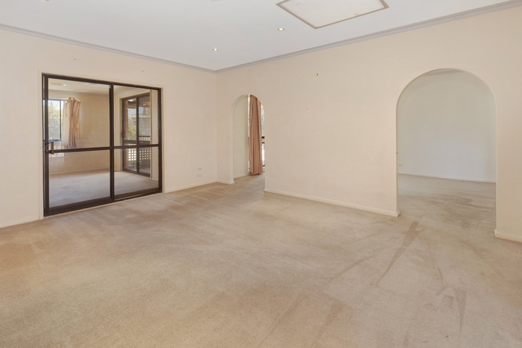 60 Browns Parade, Wendouree, VIC 3355