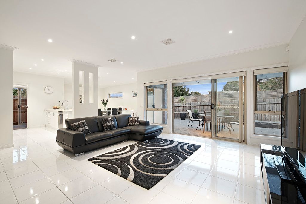 2/23 Alexander Avenue, OAKLEIGH EAST, VIC 3166