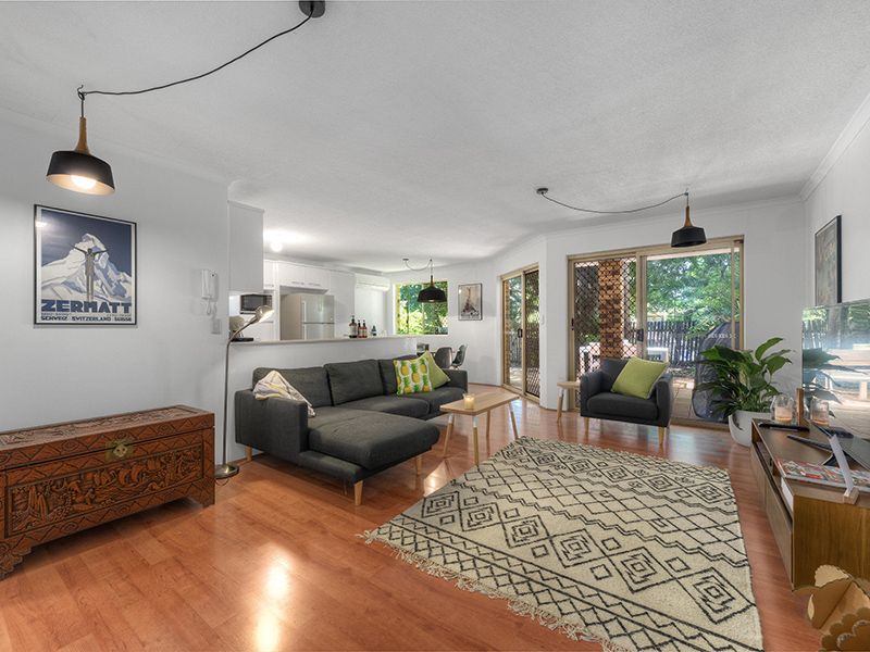 11 Hopetoun Street, Ascot QLD 4007