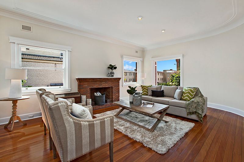 4A Lyons Road, Drummoyne, NSW 2047