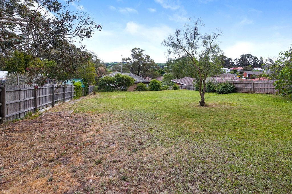 17 McKee Street, Golden Point, VIC 3350