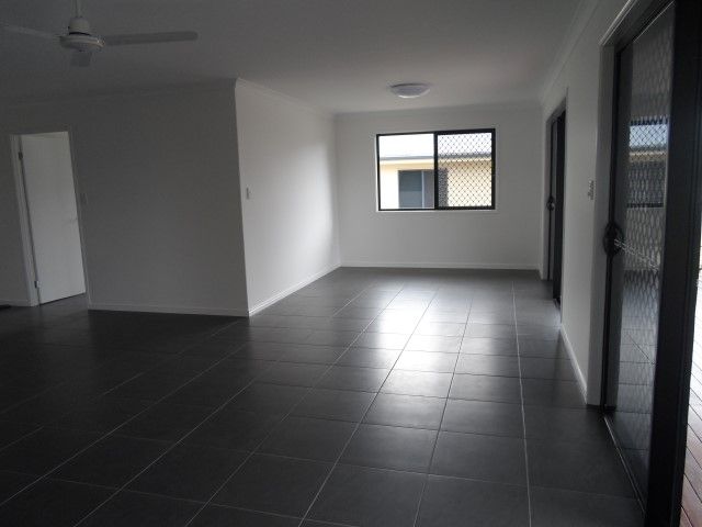 16 Joycelyn Terrace, River Heads, QLD 4655