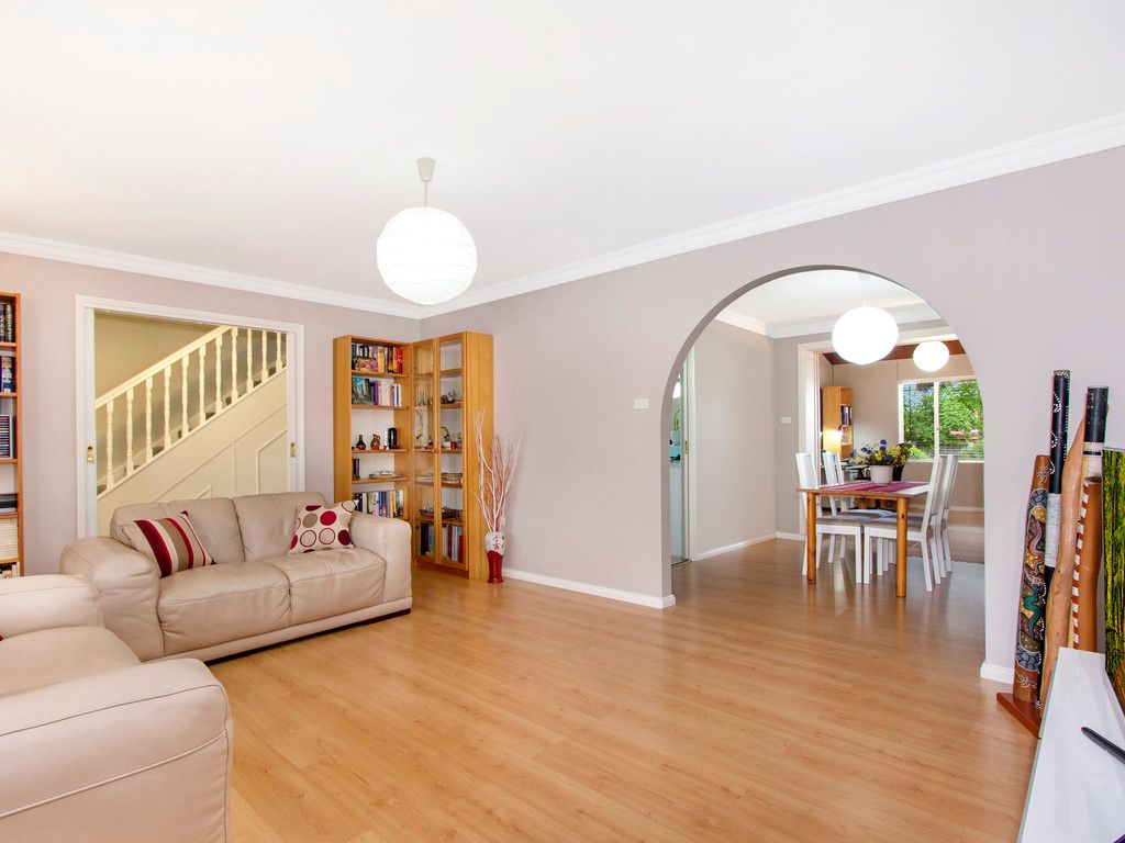 69 Greenfield Road, Greenfield Park, NSW 2176