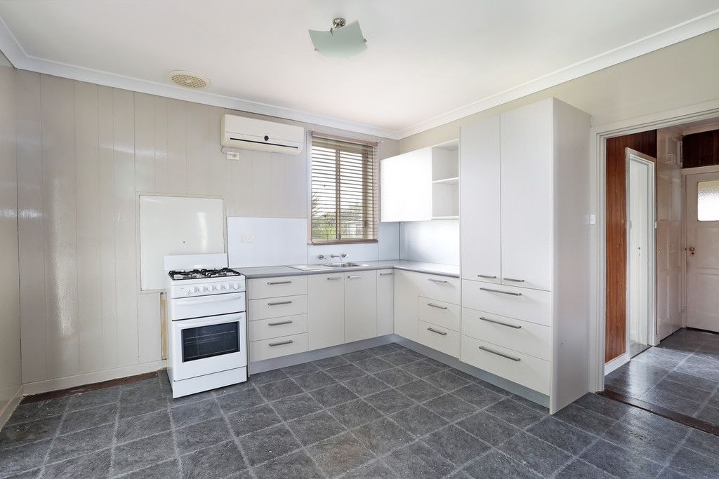 35 and 37 Wisteria Grove, Norlane, VIC 3214