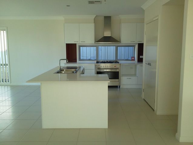 9 Rixon Street, Oran Park, NSW 2570