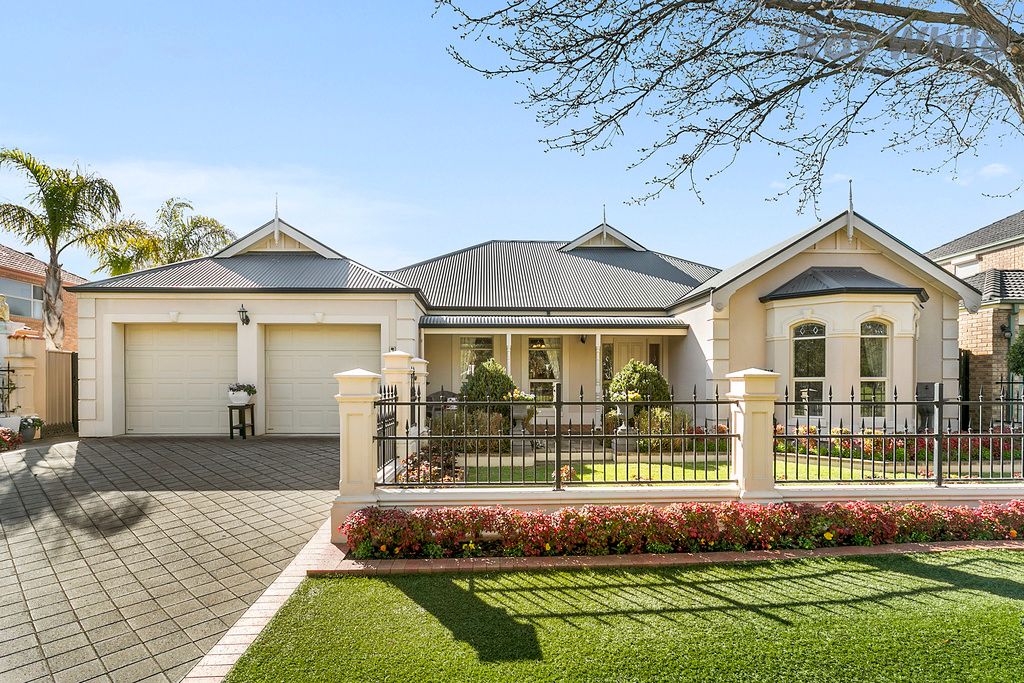 10 Moorfield Terrace, Allenby Gardens SA 5009