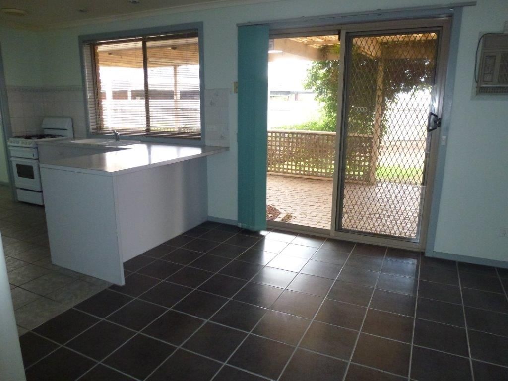 2 Lydd Court, CRAIGIEBURN, VIC 3064