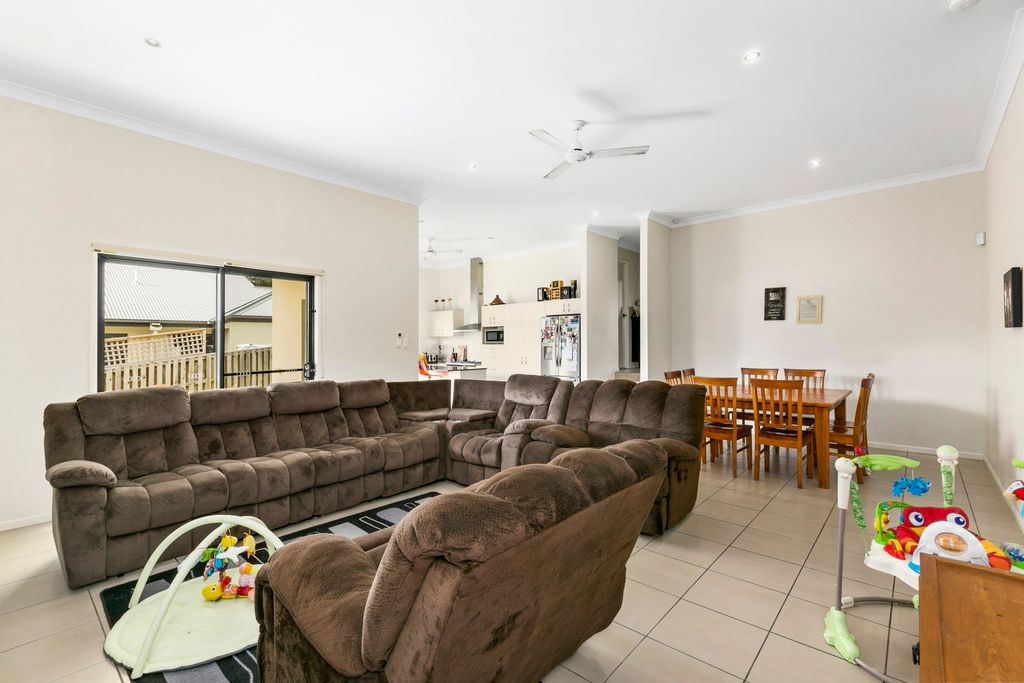 5 Treecreeper Crescent, Upper Coomera, QLD 4209