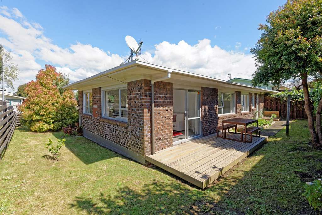 2B Baden Powell Place photo 0