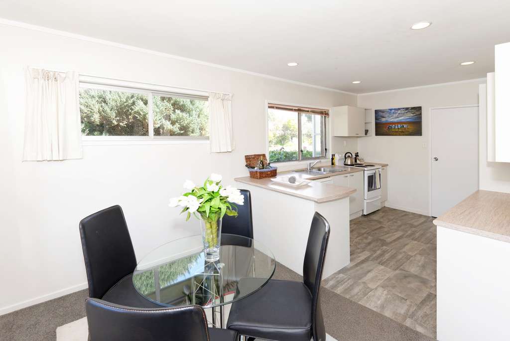 2B Baden Powell Place photo 8