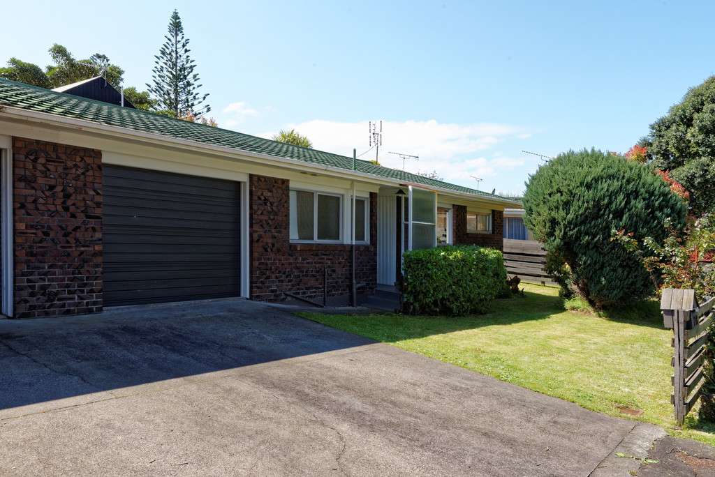 2B Baden Powell Place photo 9