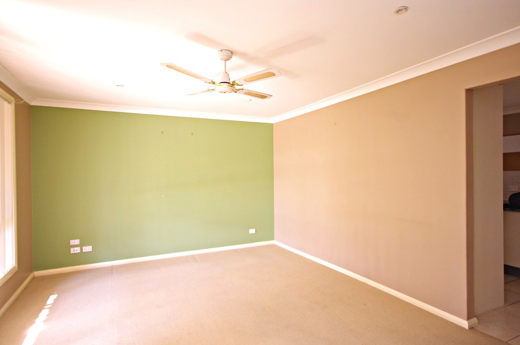 13a Cornwall Lane, Taree, NSW 2430
