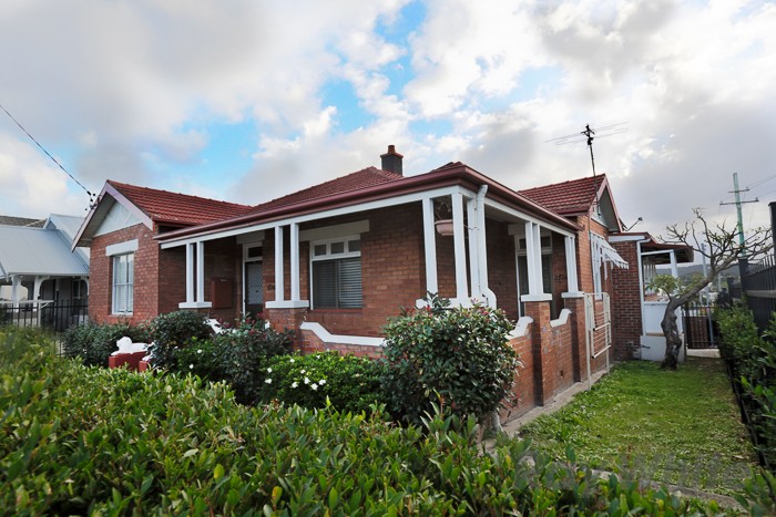 2/340 Brunker Road, ADAMSTOWN, NSW 2289