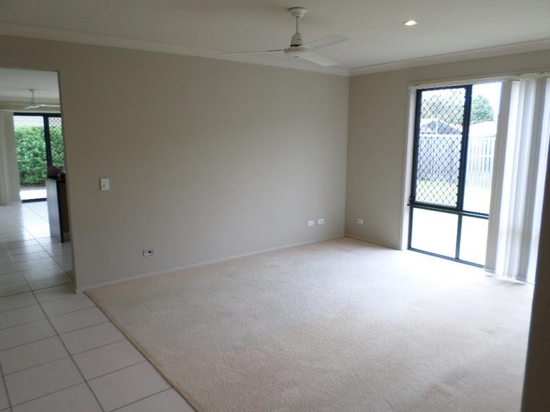 4 Cyperus Crescent, Carseldine, QLD 4034