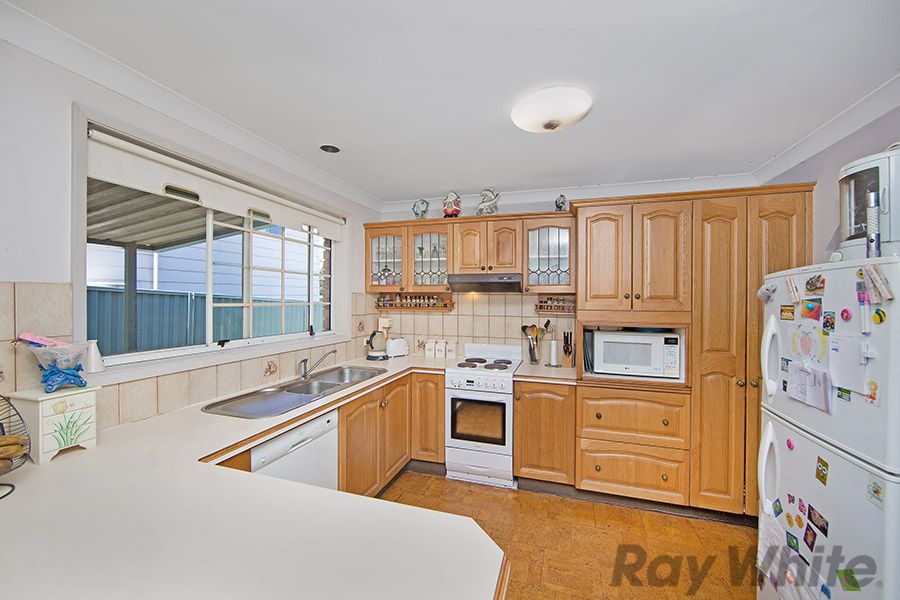 14 Craigie Avenue, Kanwal, NSW 2259
