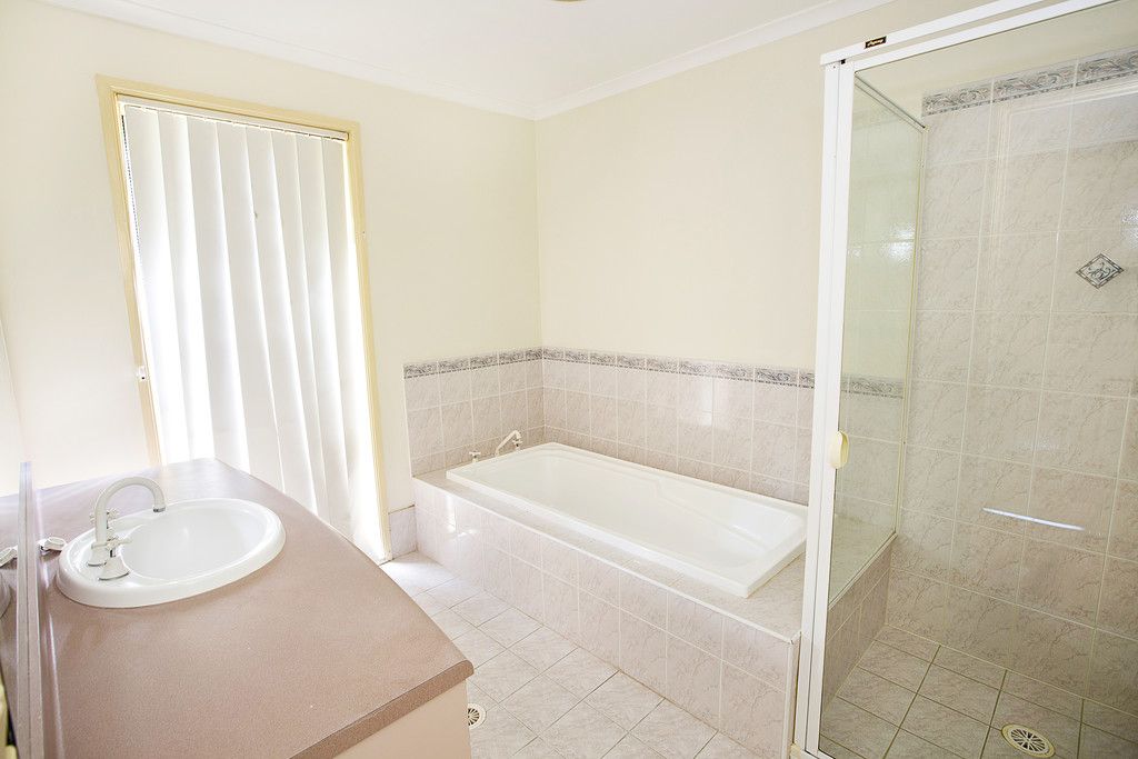 30 Muru Drive, Glenmore Park, NSW 2745
