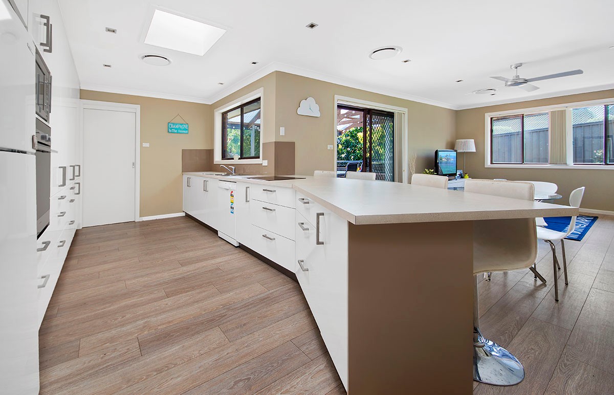 8 Sutcliffe Place, Barden Ridge, NSW 2234