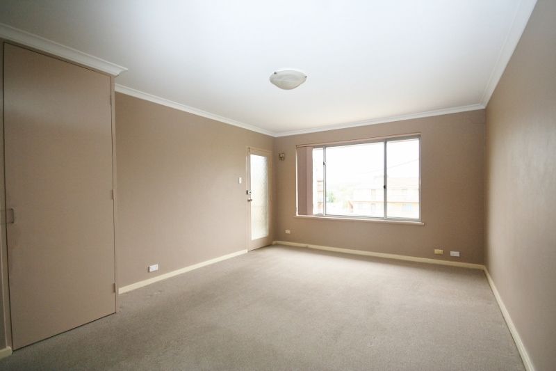 4/2 Velacia Place, QUEANBEYAN, NSW 2620