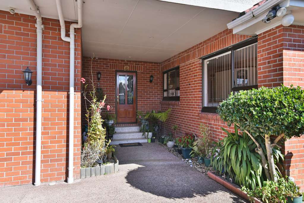 25 Favona Road photo 5