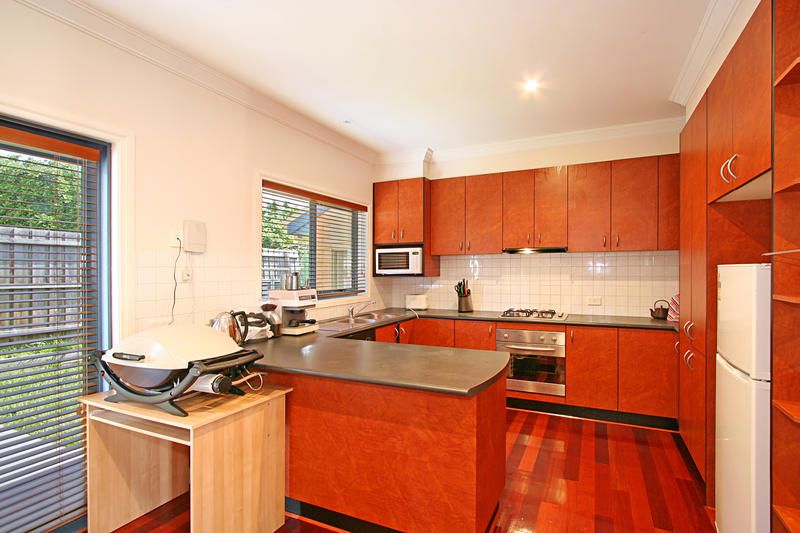 90 Batesford Road, CHADSTONE, VIC 3148
