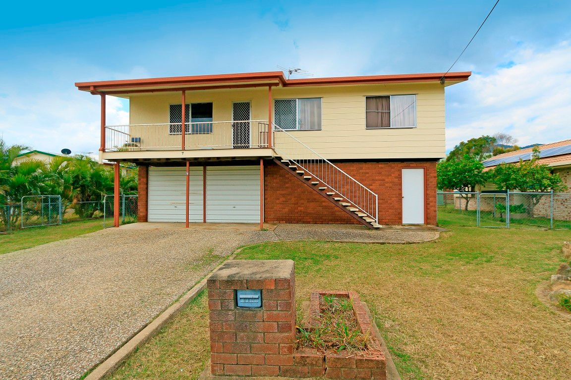 7 Ottaway Street, Norman Gardens QLD 4701