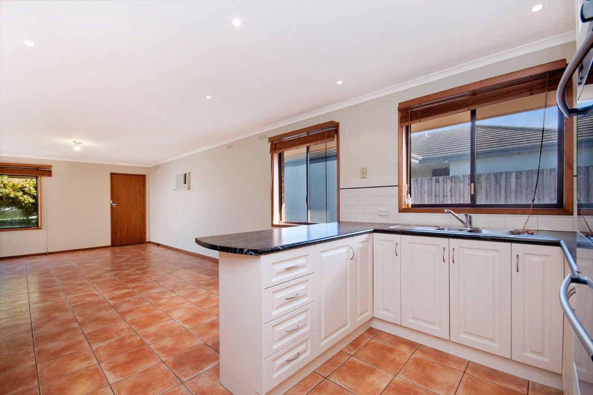 1/56  Lava Street, WARRNAMBOOL, VIC 3280