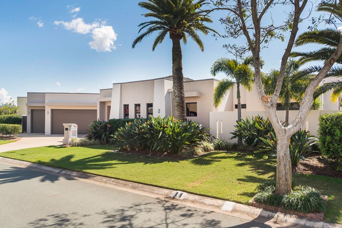 2556 Cressbrook Drive, Hope Island, QLD 4212