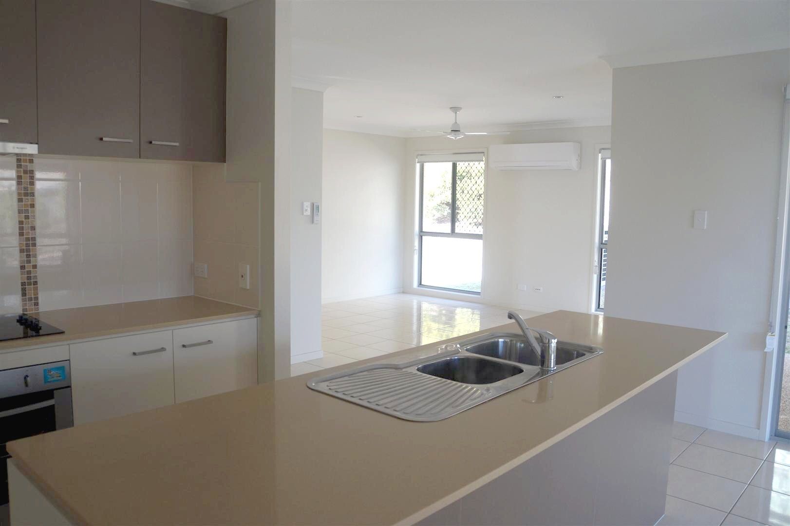 19 Beaver Avenue, South Gladstone, QLD 4680