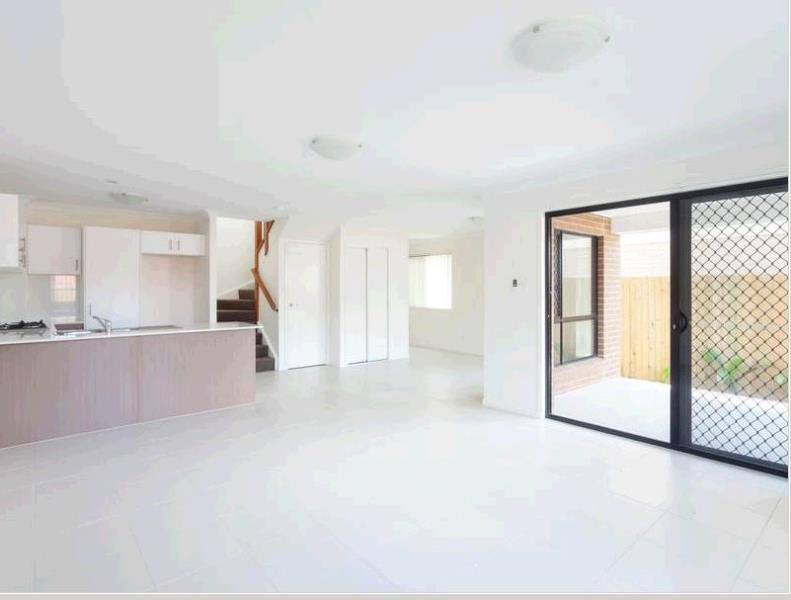 4/ 32-38 Rockfield Road, Doolandella, QLD 4077