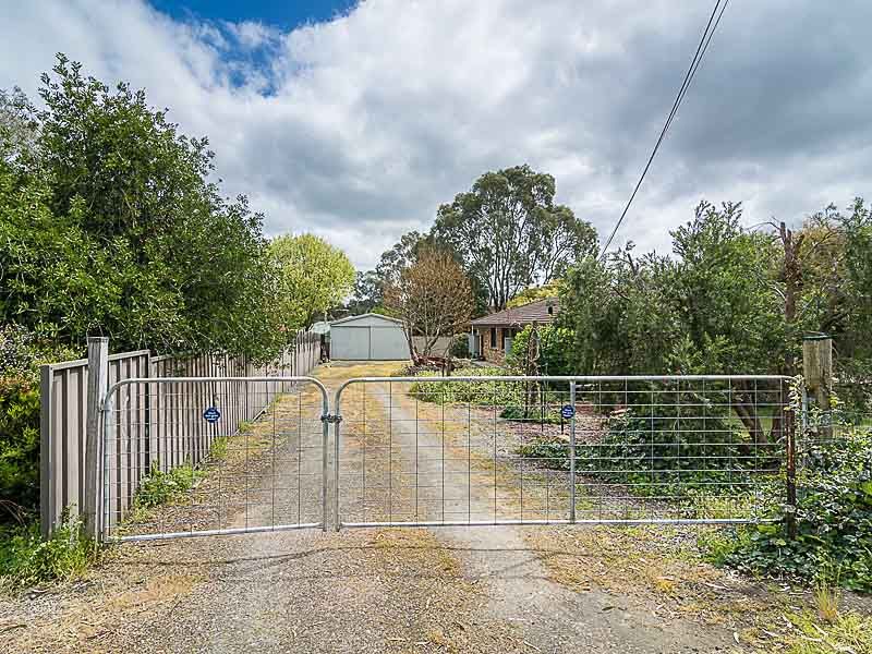 20 Victoria Road, Mount Barker, SA 5251