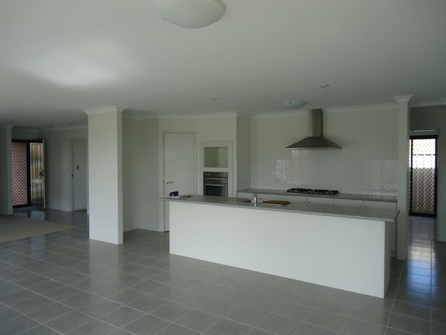 5 Periwinkle Street, DRUMMOND COVE, WA 6532