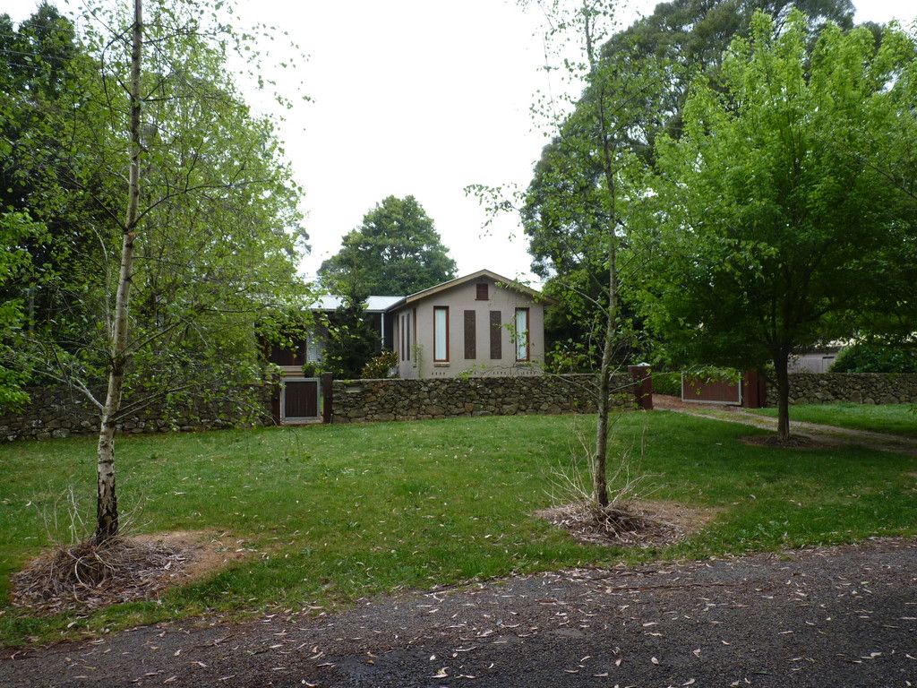 18 Charlotte Street, Robertson, NSW 2577