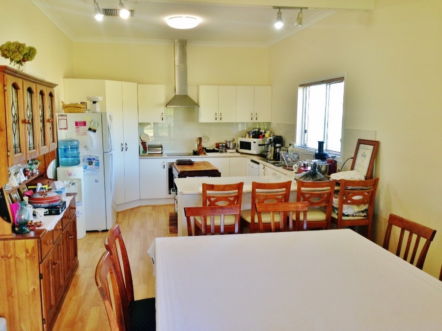 Lot 100, 64 Binalong Street, Young, NSW 2594