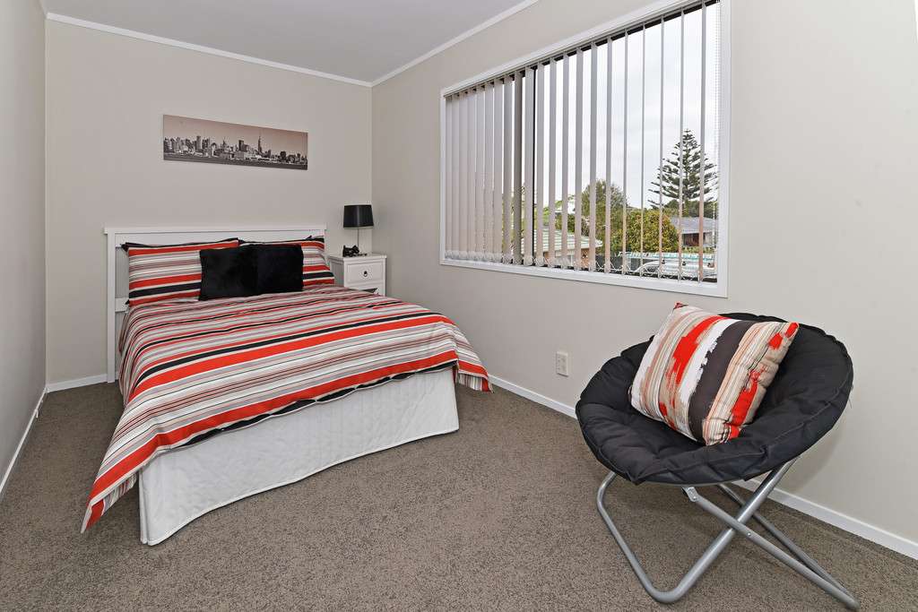 2/31A Watson Place photo 8