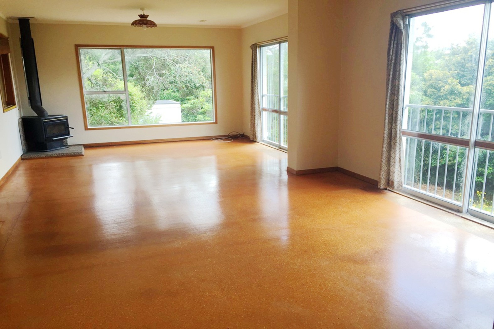 12a Penzance Road, Mairangi Bay, North Shore City