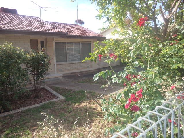 11 Woodlands Road, Elizabeth Downs, SA 5113