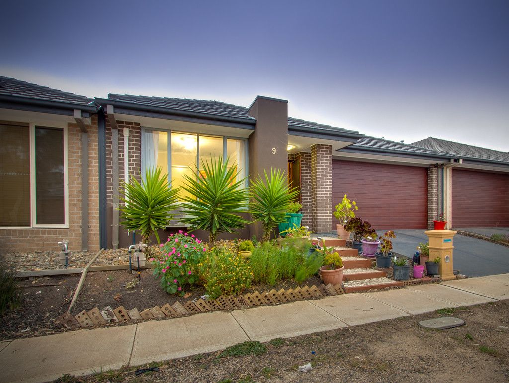 9 Holly Green Circuit, Truganina, VIC 3029